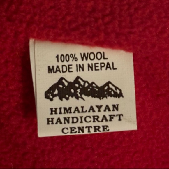 Himalayan Handicraft Centre 100% Wool Handmade in Nepal Ear Flap Unisex Hat - Picture 4 of 5